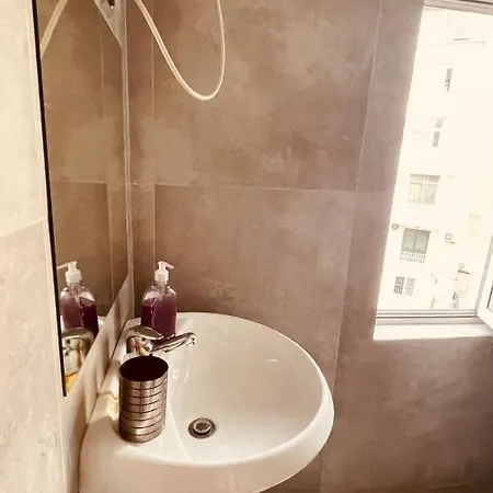 Drinos 3* Tirana
