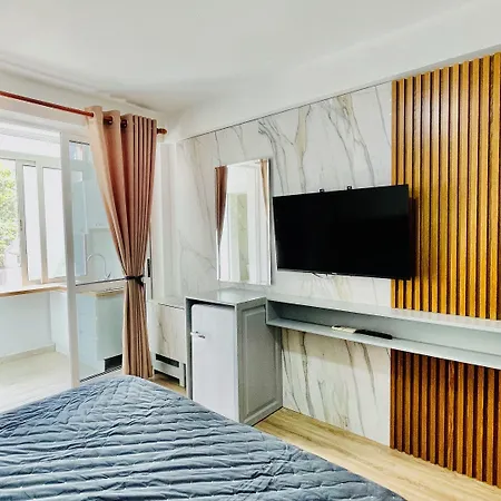 Drinos Tirana
